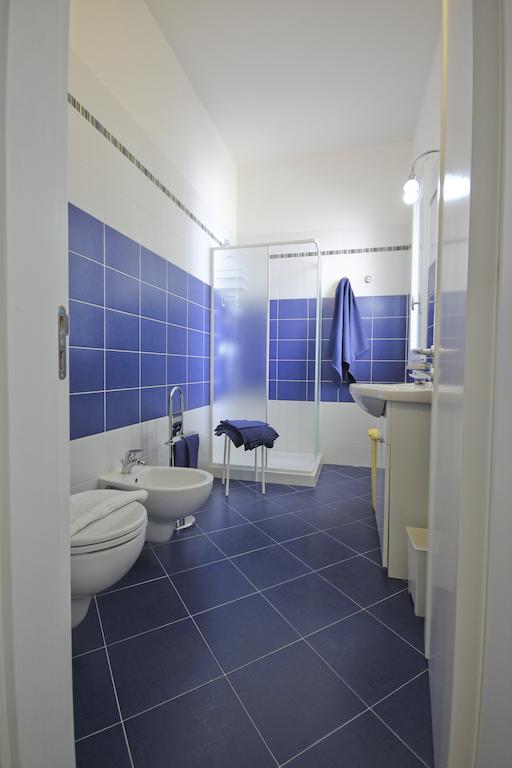 B&B Villa Genny A Pochi Passi Dal Mare San Cataldo  Szoba fotó