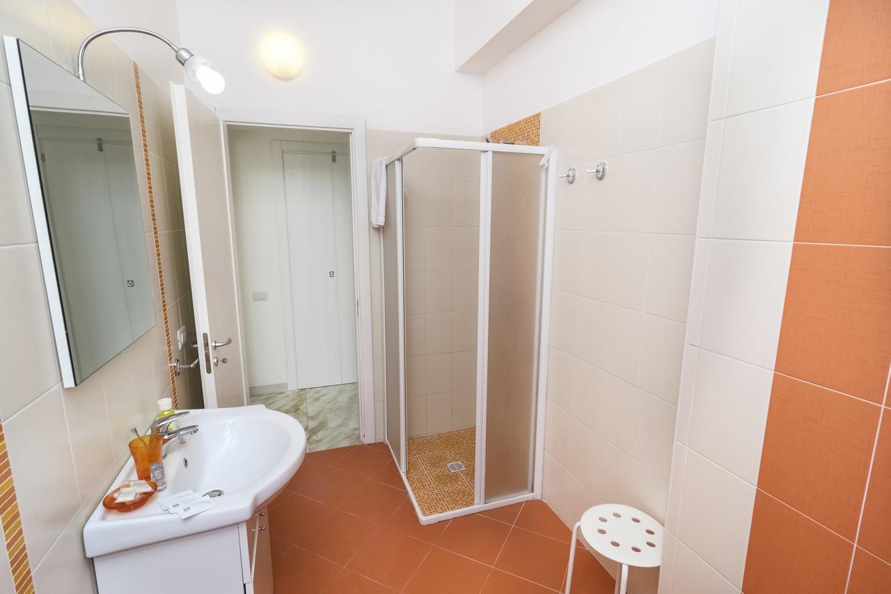 B&B Villa Genny A Pochi Passi Dal Mare San Cataldo  Kültér fotó